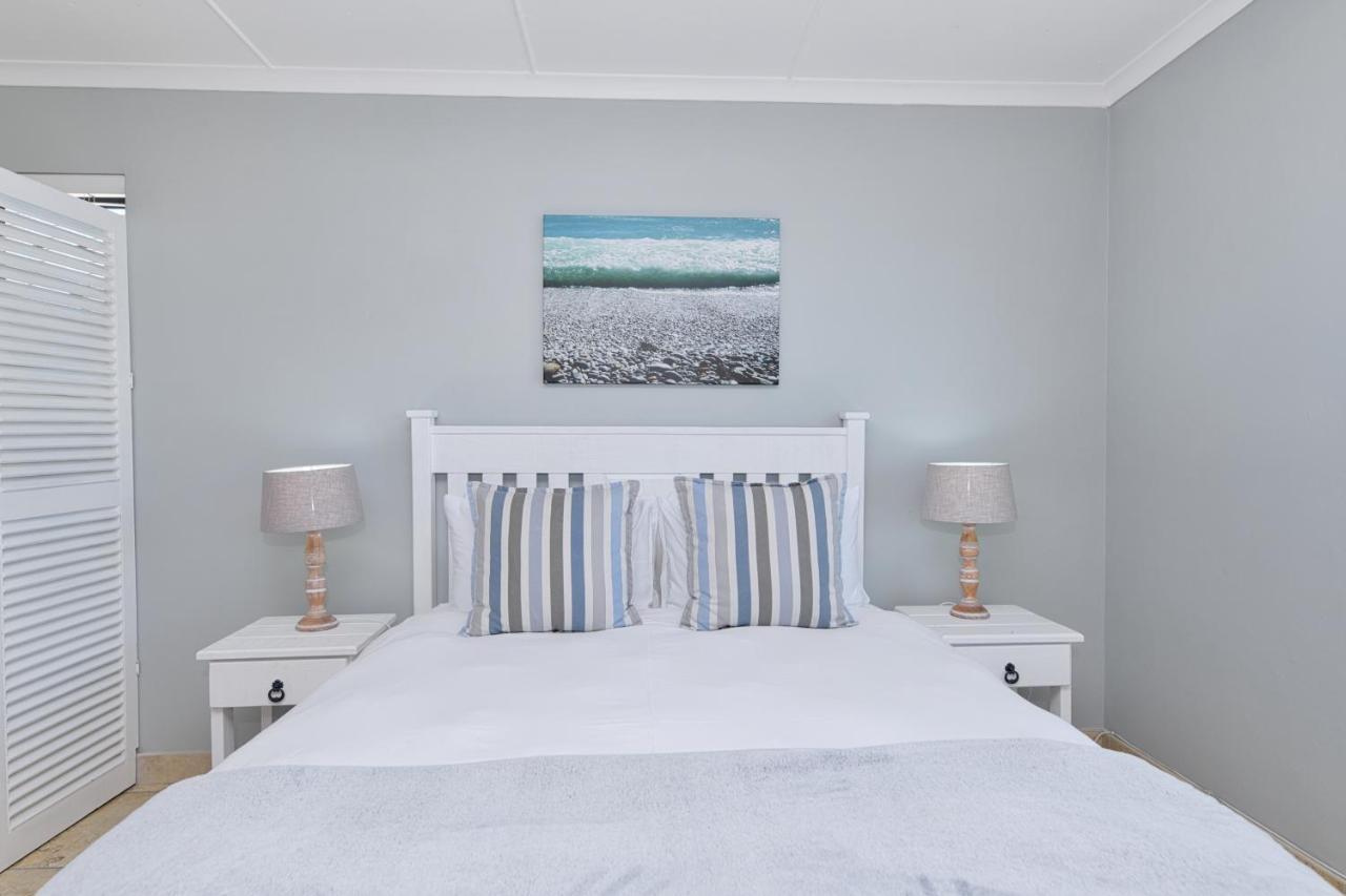 Struisbaai Holiday Home Exterior photo